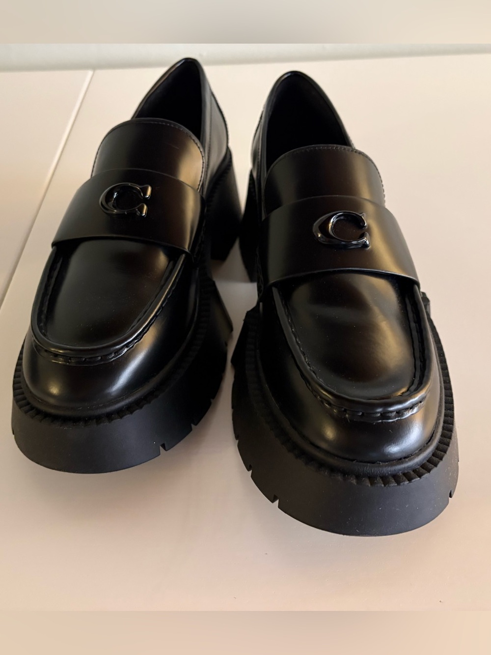 Coach Leah Loafers - Picture 4 of 10